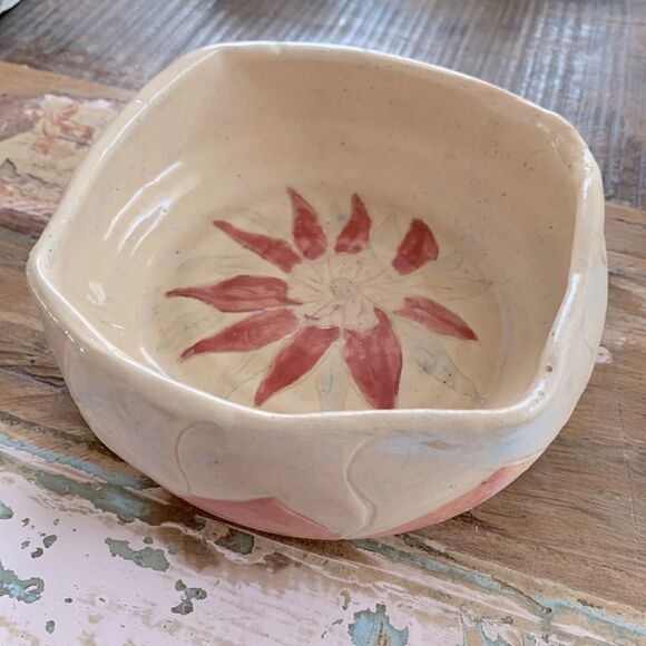 Handmade Desert Floral Pottery Bowl - Picture 1 of 6